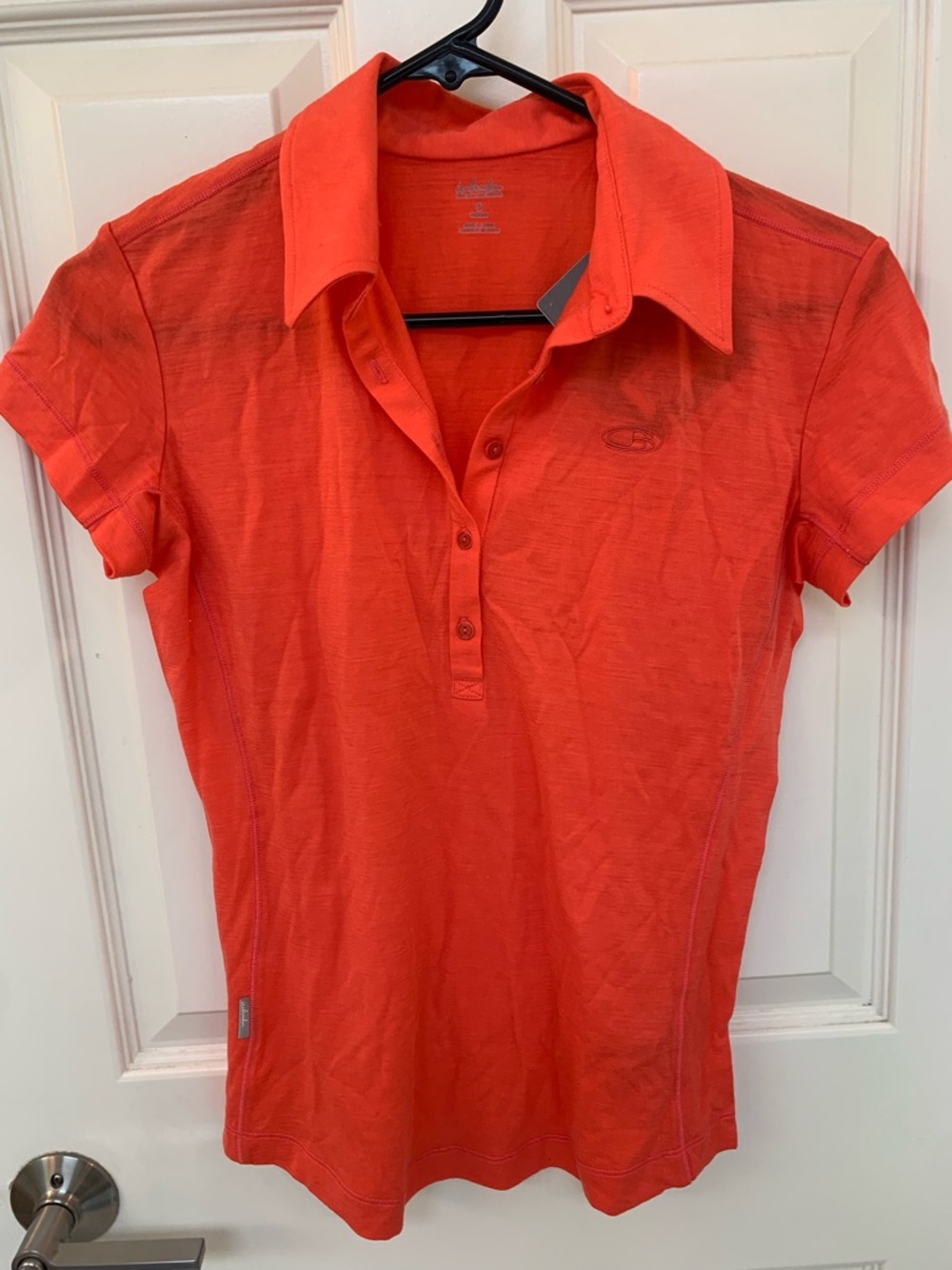 Icebreaker Women's Short-Sleeve Button-Down Polo in Coral NWT
